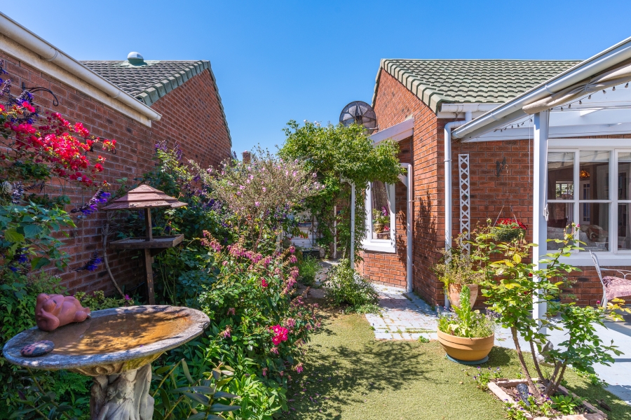 3 Bedroom Property for Sale in Pinelands Western Cape